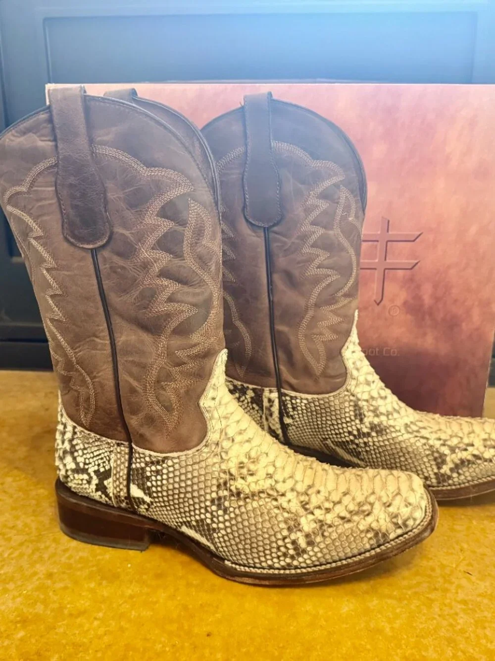 Circle G Men's Exotic Python Skin Western Boots - Square Toe - Size 10